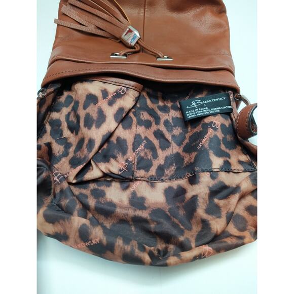 B. Makowsky Brown Leather Pocket Drawstring Tassel Crossbody Bag - Picture 12 of 13